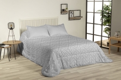 COMFORTER SURIAN
